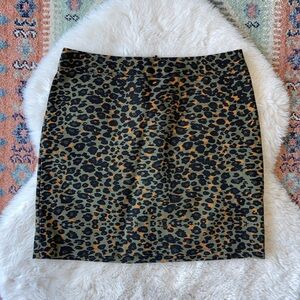H&M green black leopard print mini skirt structured going out spring mob wife 6